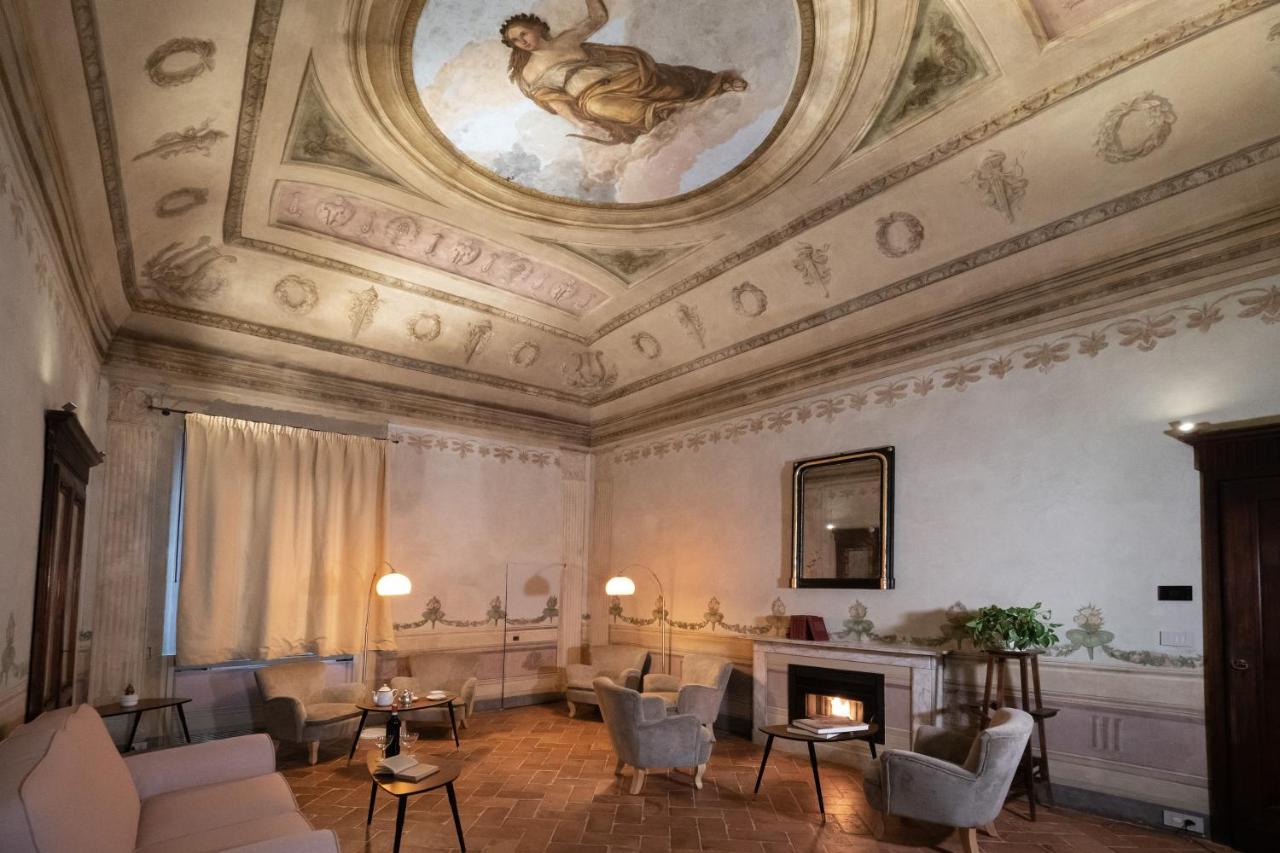 Delcorto Suites Montepulciano Stazione 外观 照片