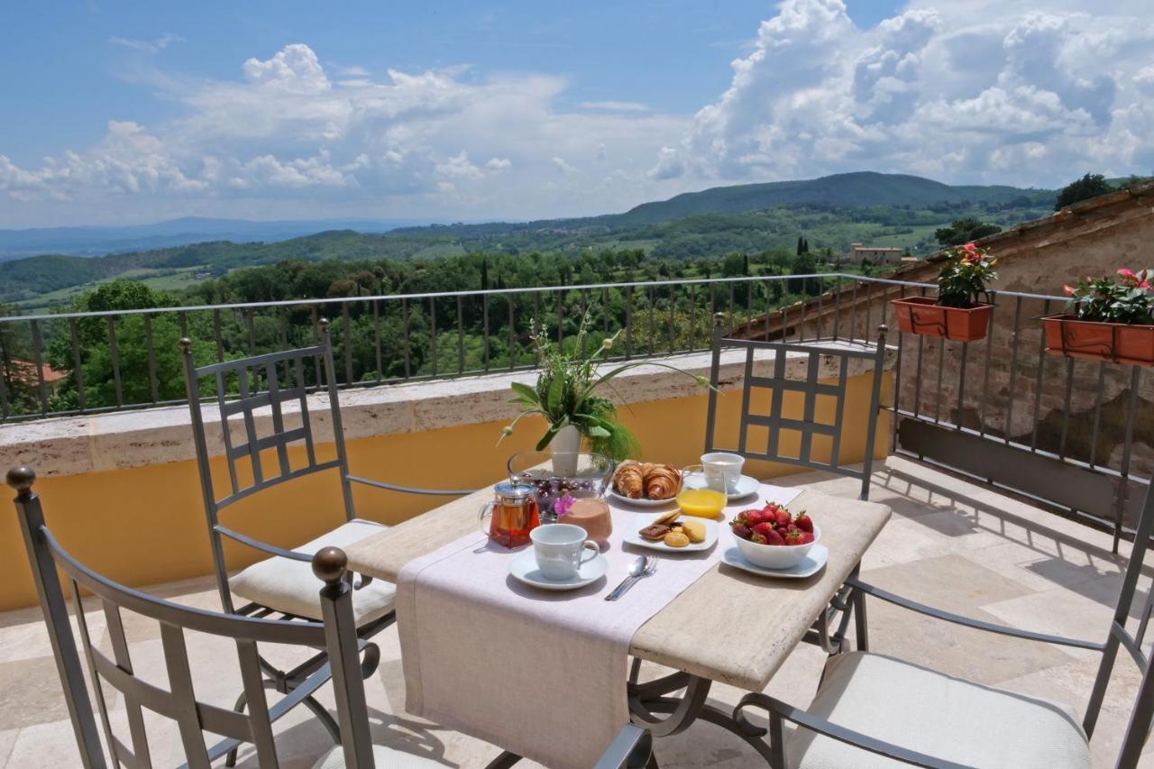 Delcorto Suites Montepulciano Stazione 外观 照片