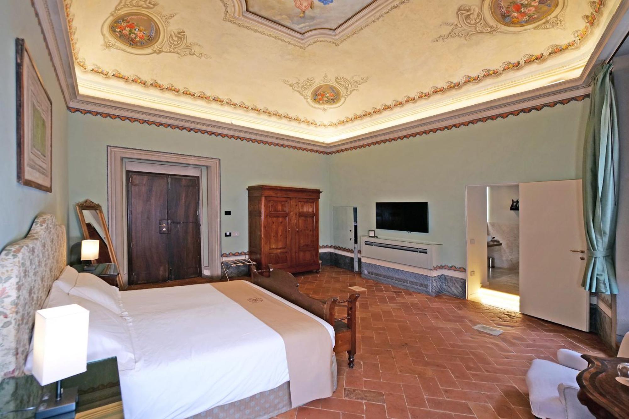 Delcorto Suites Montepulciano Stazione 外观 照片